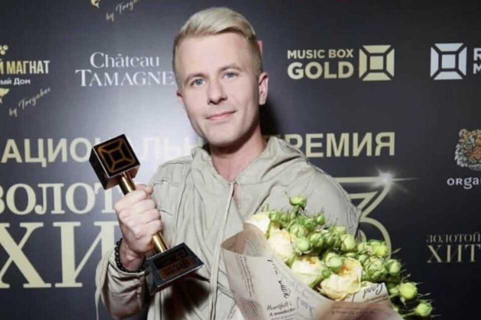 Алекс Анохин получил «Золотой хит» от телеканала Music Box Gold