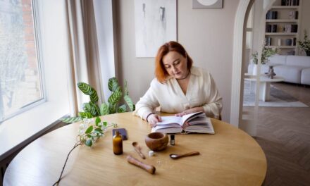 Светлана Попова: тонзиллит и фарингит – самые распространенные причины болей в горле
