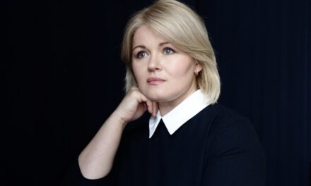 Врач-гигиенист клиники «Мегастом» Инна Гришина: какие лайфхаки помогут сохранить зубы здоровыми