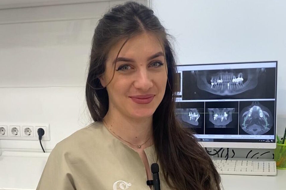 Врач-стоматолог Дина Озрокова: чем опасен гингивит и как его распознать