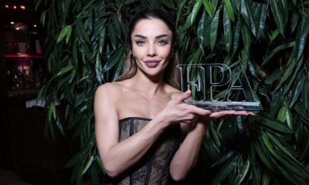 Звездный дождь над Москвой: Леся Чеботина и Мадина Осман на XIV премии «Fashion People Awards»