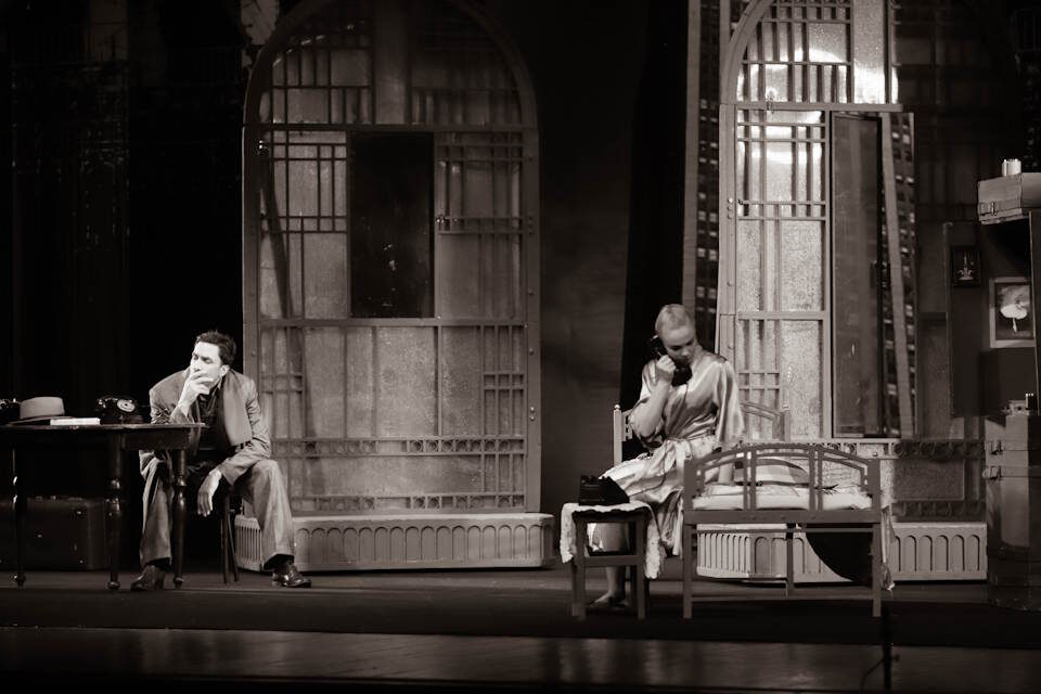 Смеемся, поем, плачем: ТОП 3 ярких спектаклей ближайшего месяца самых разных жанров