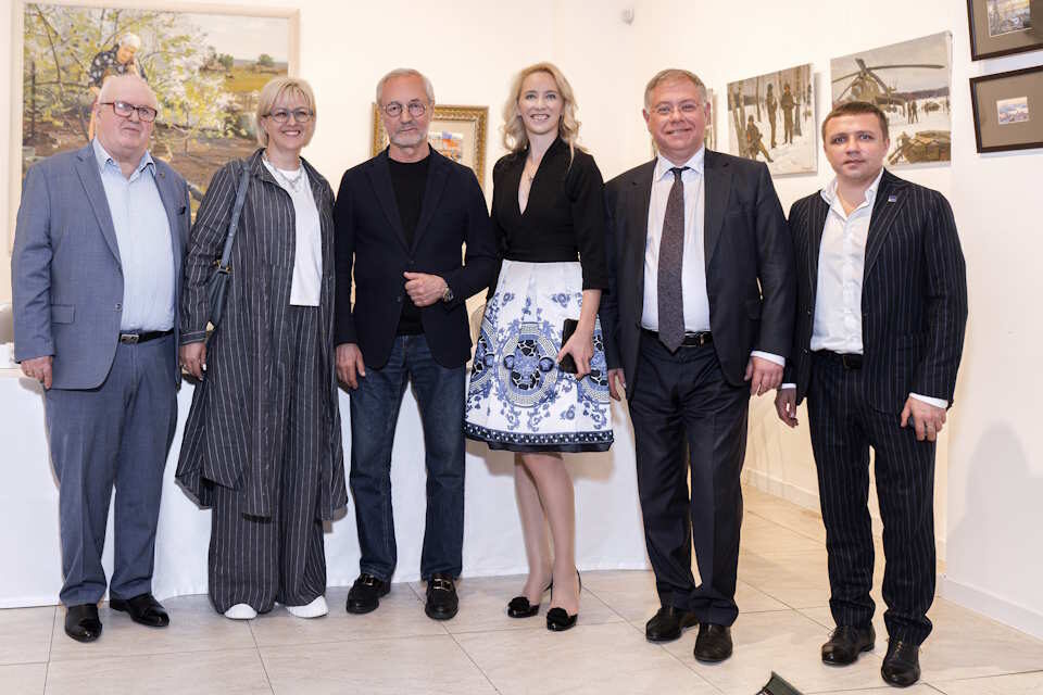 Вручение наград деятелям московской культуры: важное событие в Столичной галерее художников