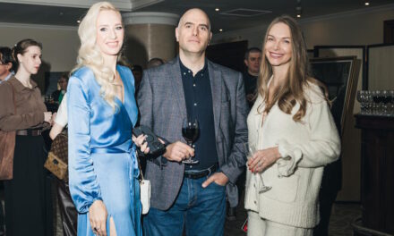 Уникальный проект объединил театральный и художественный мир