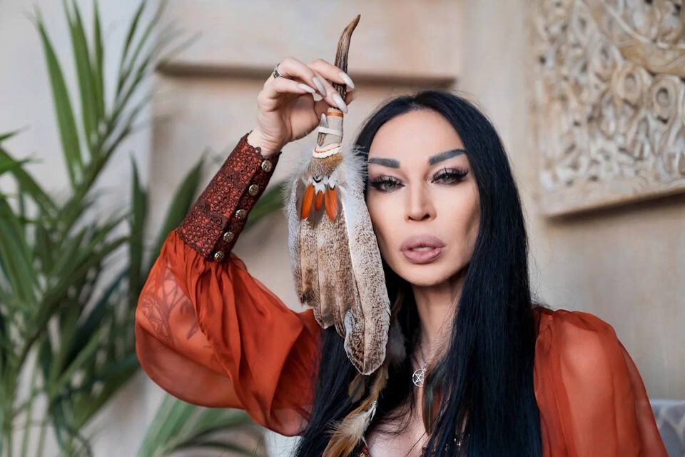 Аделина Панина: на каком пальце носить кольцо, чтобы выйти замуж