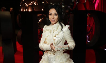 Аделина Панина: 10 заставок для телефона, которые зарядят вашу жизнь на успех и помогут найти любовь