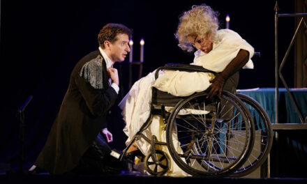 «Искуситель», «Актриса» и «Пиковая дама»: топ 3 спектаклей сентября