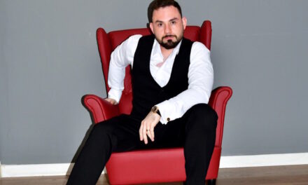 Владелец Yasmin Bodrum Артур Бирсин: почему в отелях белье всегда белое