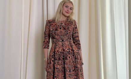 Врач стоматолог клиники «Мегастом» Светлана Фролова: почему темнеет пломба