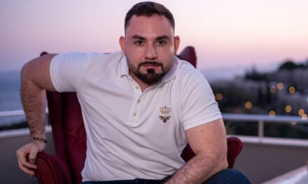 Отельер, владелец Yasmin Bodrum Артур Бирсин: почему в отелях одеяла заправляют по-особенному