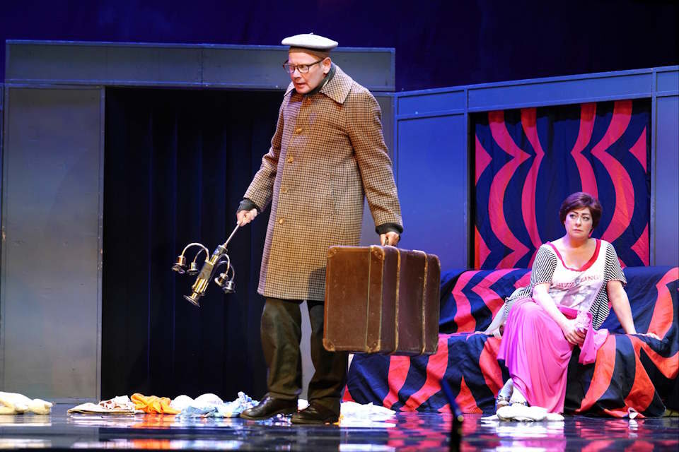 Комедия, драма и мюзикл: топ спектаклей сентября разных жанров