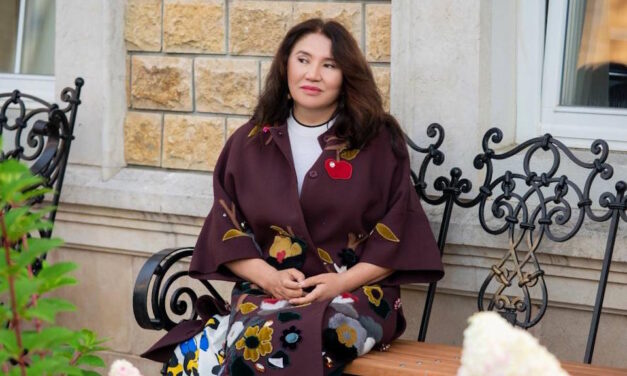 Кажетта Ахметжанова: что нельзя держать дома после Нового года