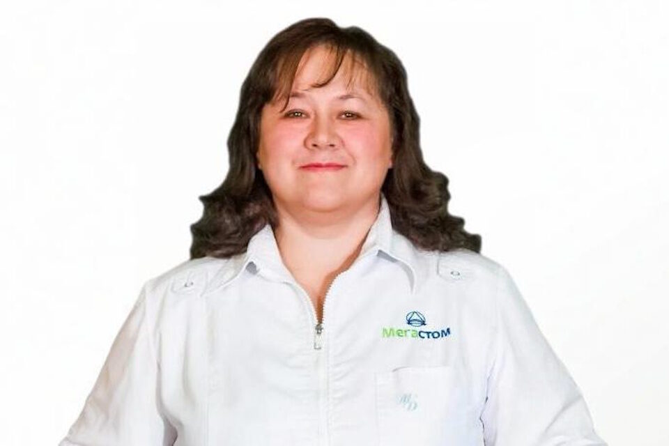 Врач-стоматолог-терапевт клиники «Мегастом» Нина Чепурная: о чем говорит налет на языке