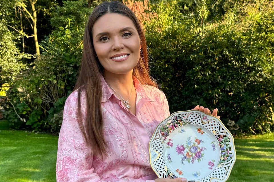 Эксперт по историческому декору Регина Ван Влит: бабушкина посуда как модный ретро‑тренд