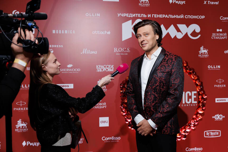 XVI конкурс «Мисс‑Офис»: победа москвички и призы от Dy Nastie