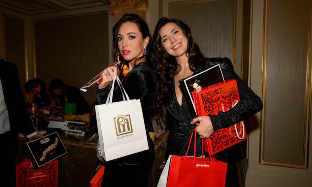 Музыка, шоколад и добрые дела: как прошел бал «Летучая Мышь»