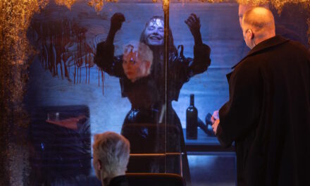 Топ-3 спектаклей, которые заставляют задуматься о природе любви