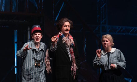 3 топ-спектакля весны: путешествие по граням человеческого бытия