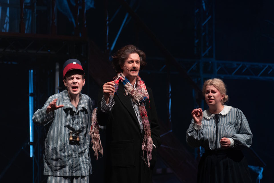 3 топ-спектакля весны: путешествие по граням человеческого бытия